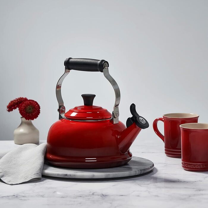 Чайник 1,6 л Cerise Le Creuset